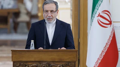 İran Dışişleri Bakanı Erakçi, PKK’nın silah bırakma kararının bölge barışı