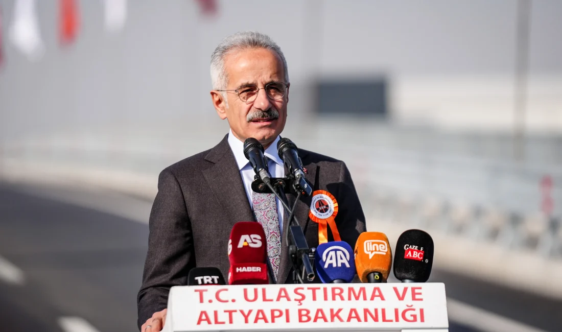 Ulaştırma Bakanı Uraloğlu, 2026'da Ankara ve İstanbul’dan Bursa’ya hızlı trenle