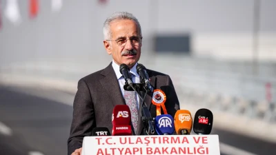 Ulaştırma Bakanı Uraloğlu, 2026'da Ankara ve İstanbul’dan Bursa’ya hızlı trenle