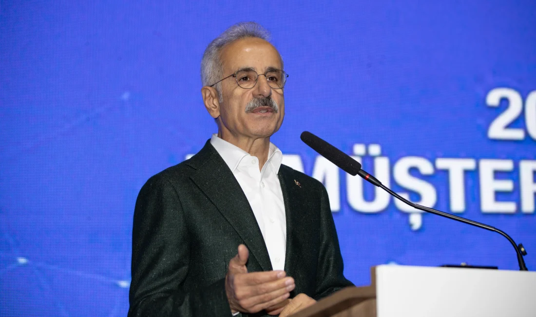 Yat ve Teknecilikte 5,5 Milyar Dolarlık Ekonomik Büyüklük Bakan Uraloğlu, yat ve teknecilik sektörünün her yıl ortalama yüzde