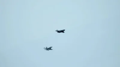 Bayraktar KIZILELMA’dan F-16 ile Tarihi Hava-Hava Testi Türkiye'nin insansız savaş uçağı Bayraktar KIZILELMA, F-16’ya kilitlenerek GÖKDOĞAN füzesiyle