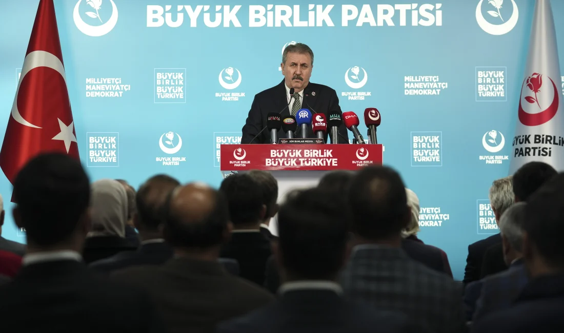 Mustafa Destici, “Kadına şiddetle mücadelede toplumsal iş birliği şart. Bu