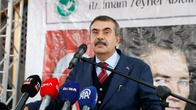 Milli Eğitim Bakanı Yusuf Tekin, din kültürü derslerinde tüm inançlara