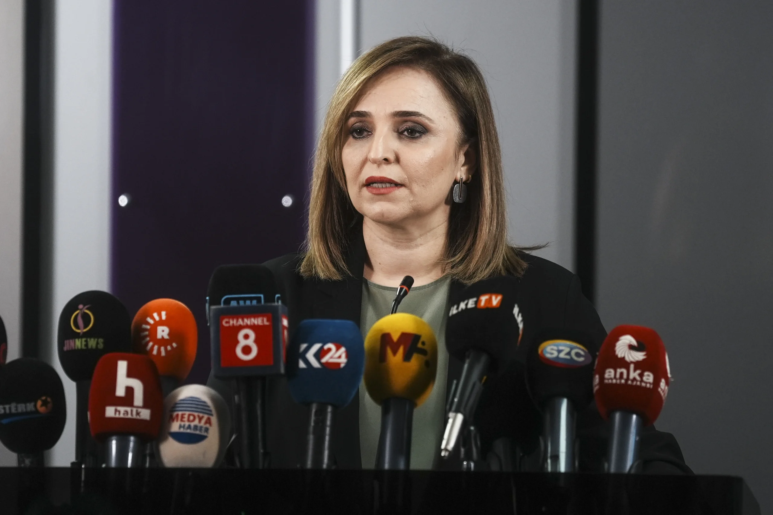 DEM Parti Sözcüsü Ayşegül Doğan, Gürcistan’da düşen askeri kargo uçağı