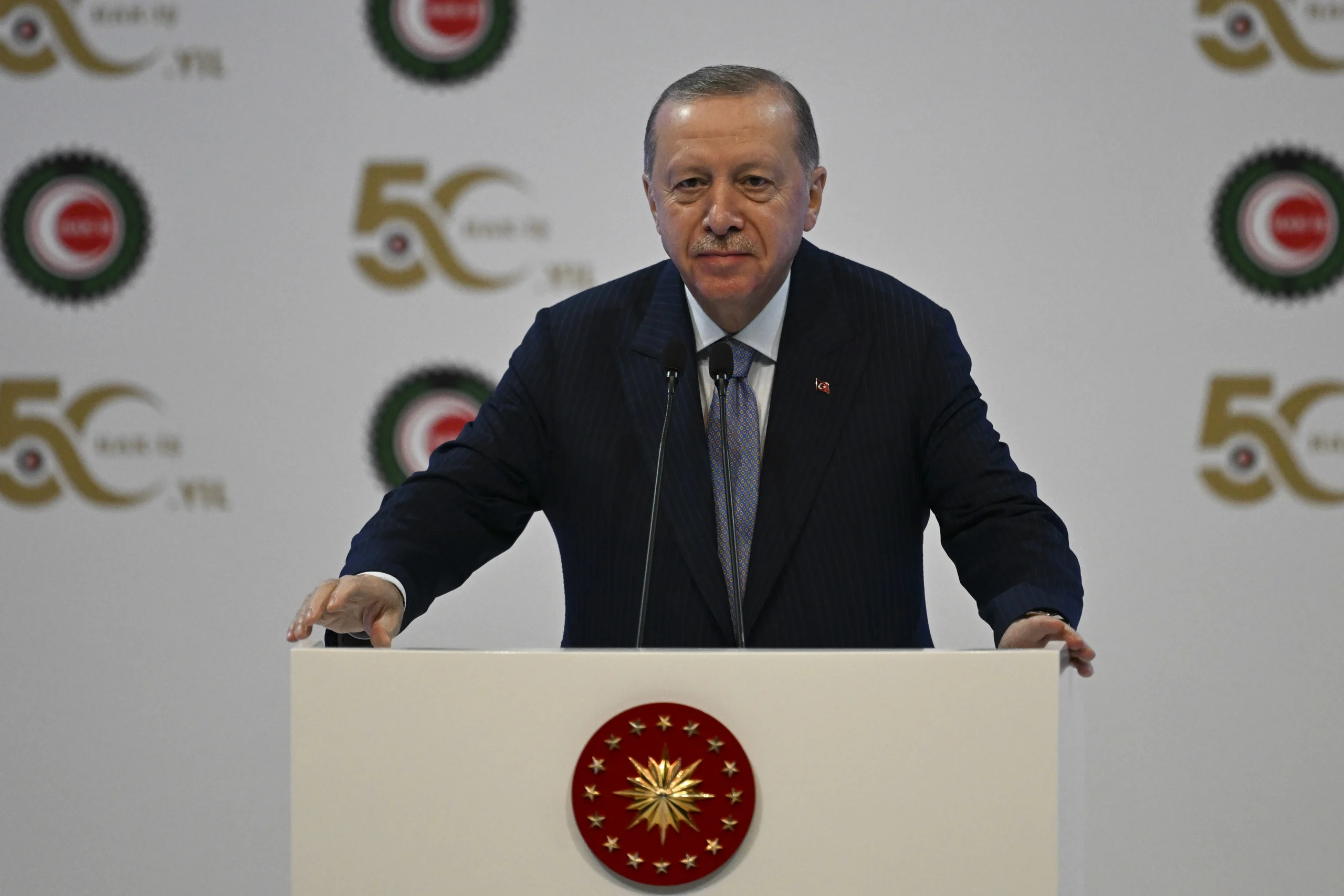 Cumhurbaşkanı Erdoğan, HAK-İŞ’in 50. kuruluş yıldönümünde konuştu: “Hayat pahalılığı çözülecek,