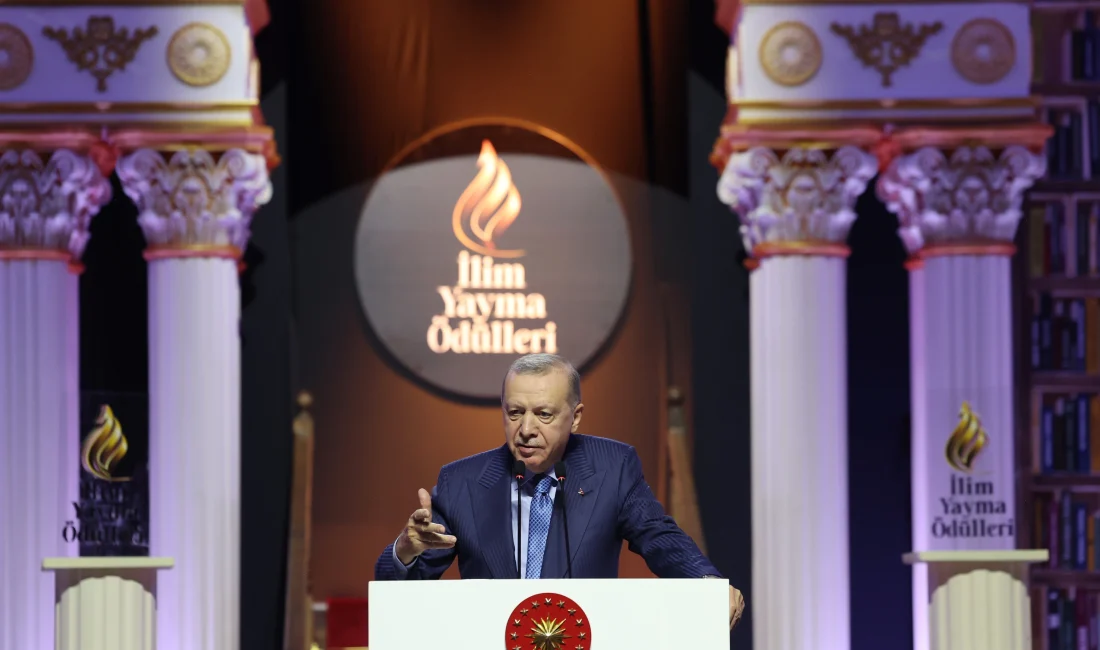 Cumhurbaşkanı Erdoğan, İlim Yayma Ödülleri töreninde yaptığı konuşmada, Türkiye'nin bilim,