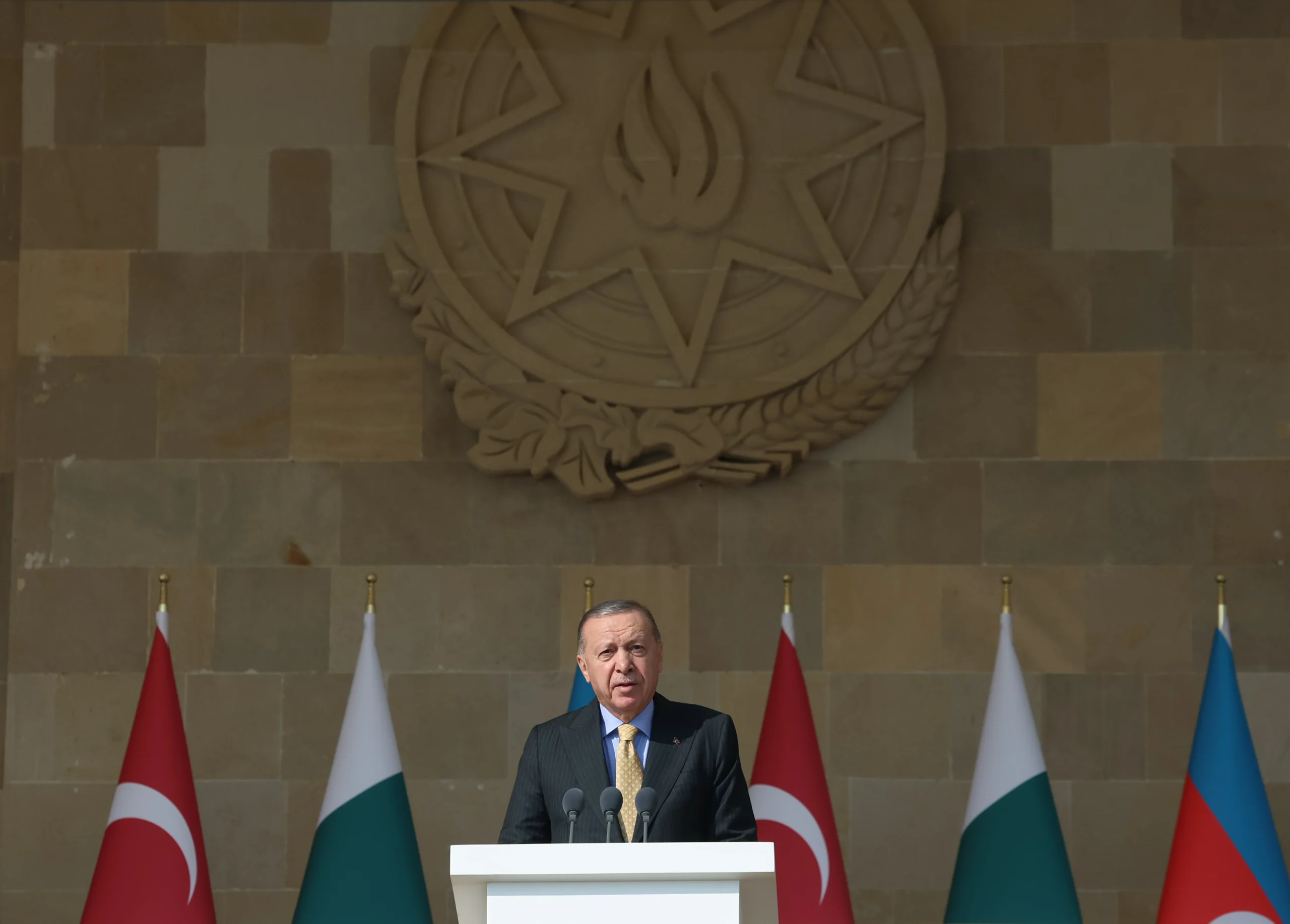 Erdoğan, Karabağ zaferinin yalnızca Azerbaycan değil, tüm Türk dünyası için