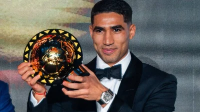 Afrika’da Yılın Futbolcusu Achraf Hakimi Seçildi Paris Saint-Germain'in yıldızı Achraf Hakimi, Victor Osimhen ve Mohamed Salah'ı