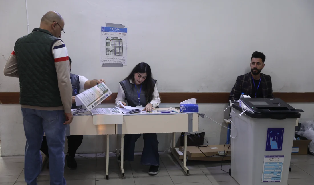 Irak’ta Güvenlik Güçleri Sandık Başında Irak'ta güvenlik güçleri, 11 Kasım'daki parlamento seçimleri öncesi özel oylama