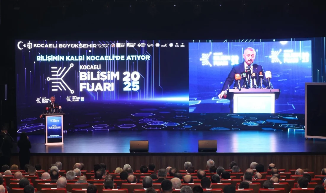 Kocaeli Bilişim Fuarı, dijital dönüşüm ve geleceğin teknolojilerine odaklanan oturumlar