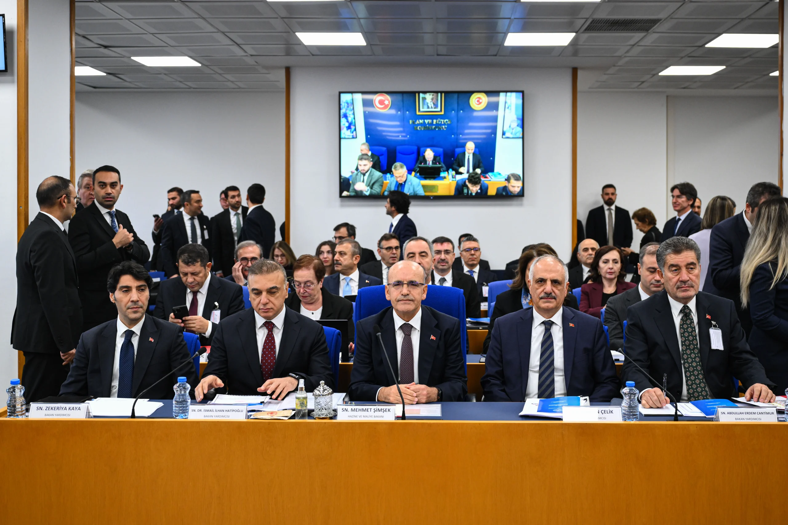 Hazine ve Maliye Bakanı Mehmet Şimşek, 2026 yılı bütçesinin enflasyonla