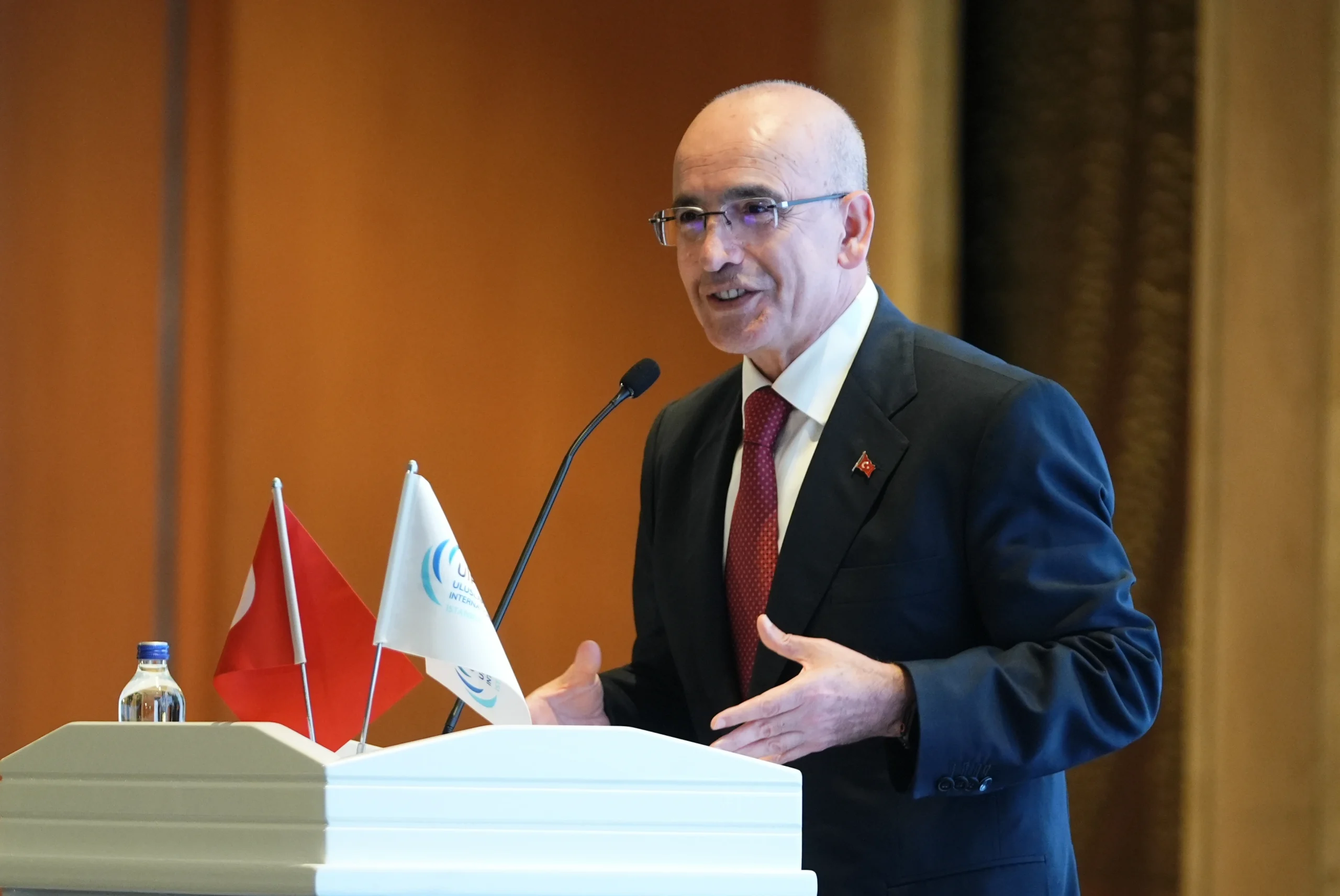 Hazine ve Maliye Bakanı Mehmet Şimşek, 16. Boğaziçi Zirvesi’nde Türkiye’nin