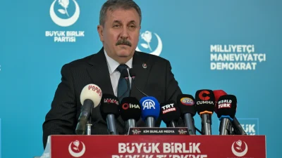 BBP Genel Başkanı Mustafa Destici, yüksek enflasyonla mücadelede yerli üretimi