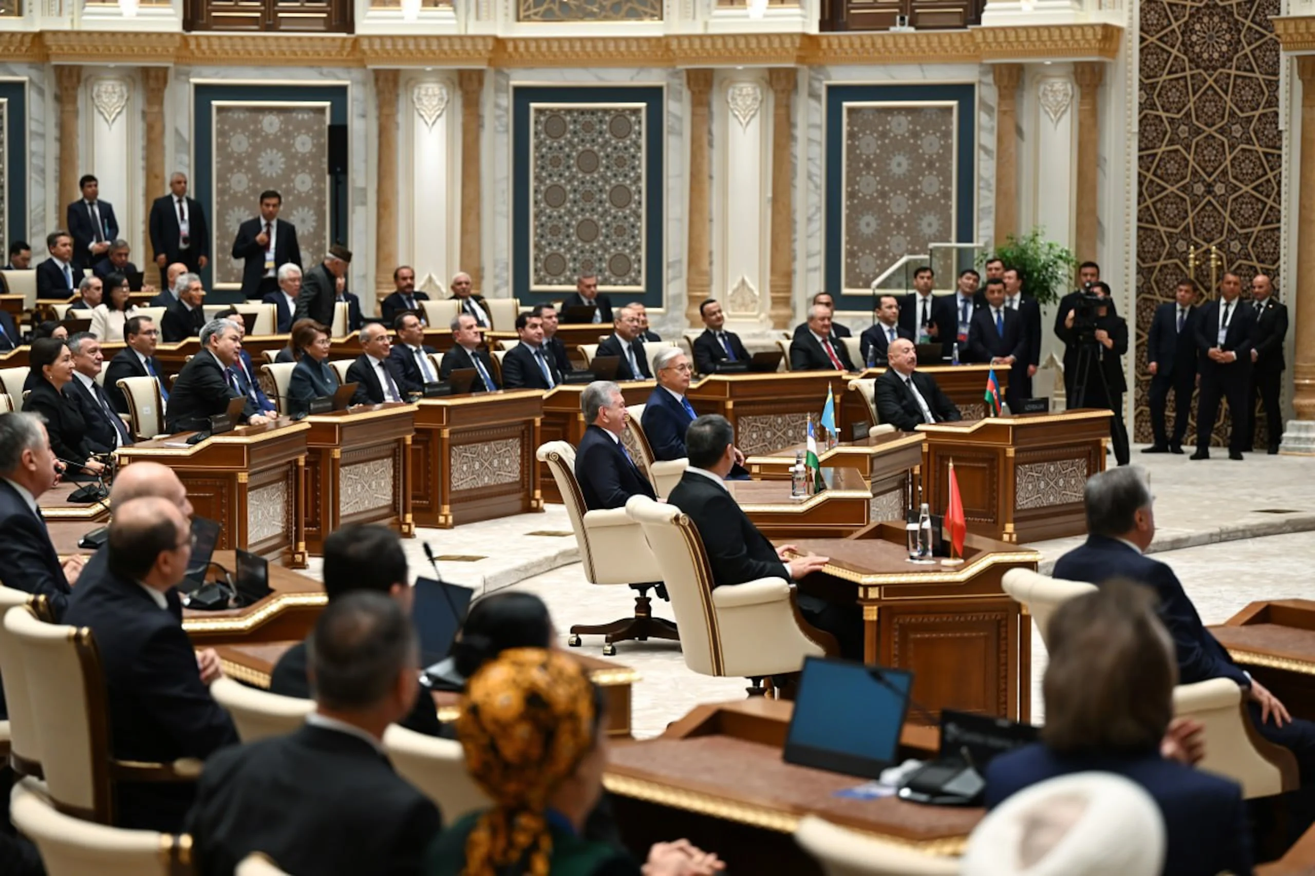 Özbekistan'da edebiyat, sanat, bilim ve dijital teknoloji alanlarında katkı sunan