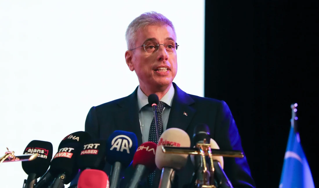 Hastanelere Kreş ve Anaokulu Geliyor: Sağlıkçı Annelere Destek Artıyor Sağlık Bakanı Memişoğlu, sağlıkçı annelerin çocuklarına yakın olabilmesi için tüm