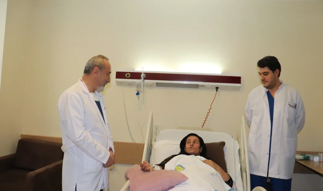 Şanlıurfa’da karnındaki dev tümör nedeniyle yürüyemeyen Gülsüme Önal, geçirdiği başarılı