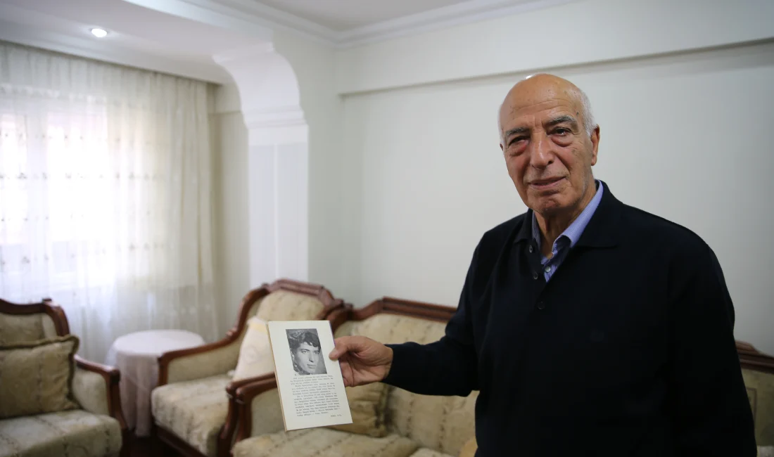 Kahraman Şehit Fethi Sekin’i Öğretmenleri Gözyaşlarıyla Anlattı İzmir Adliyesi önünde terör saldırısını önleyerek şehit düşen Fethi Sekin’in