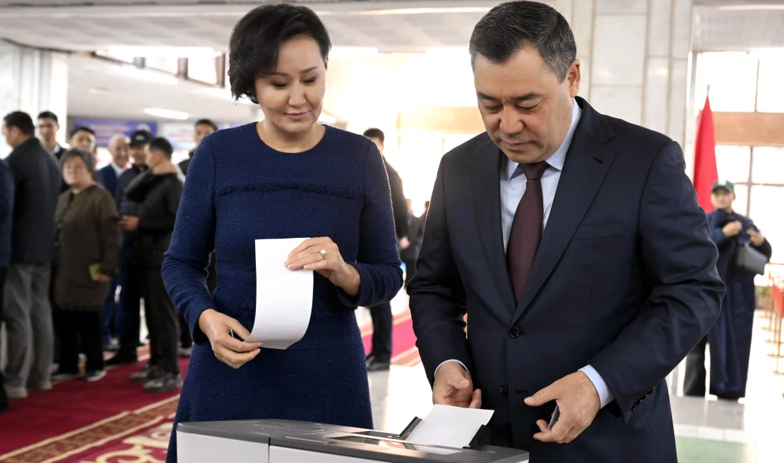 Cumhurbaşkanı Caparov, oyunu kullandıktan sonra vatandaşlara seslenerek, meclis seçimlerine katılım