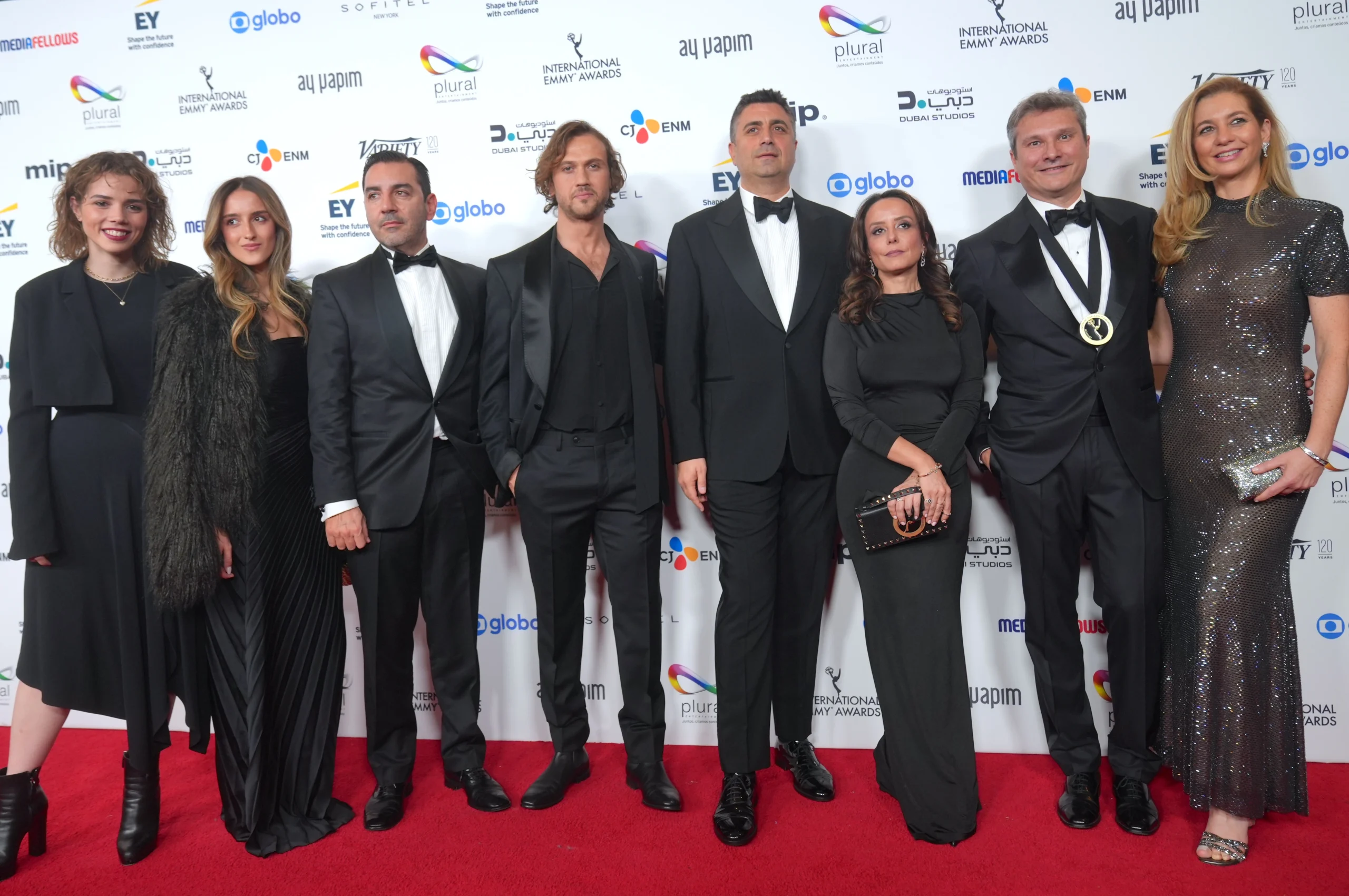 Türk dizisi Deha, Uluslararası Emmy Ödülleri’nde “En İyi Telenovela” ödülünü