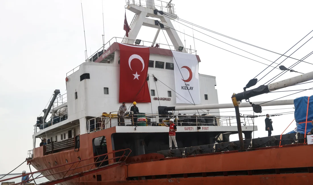 Türk Kızılay’ın, Gazze için hazırladığı 800 tonluk insani yardım malzemesi