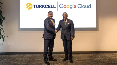 Turkcell ve Google Cloud’dan Türkiye’de 1 Milyar Dolarlık Bulut Hamlesi Turkcell ile Google Cloud, Türkiye'de ilk kez hiper ölçekli bir