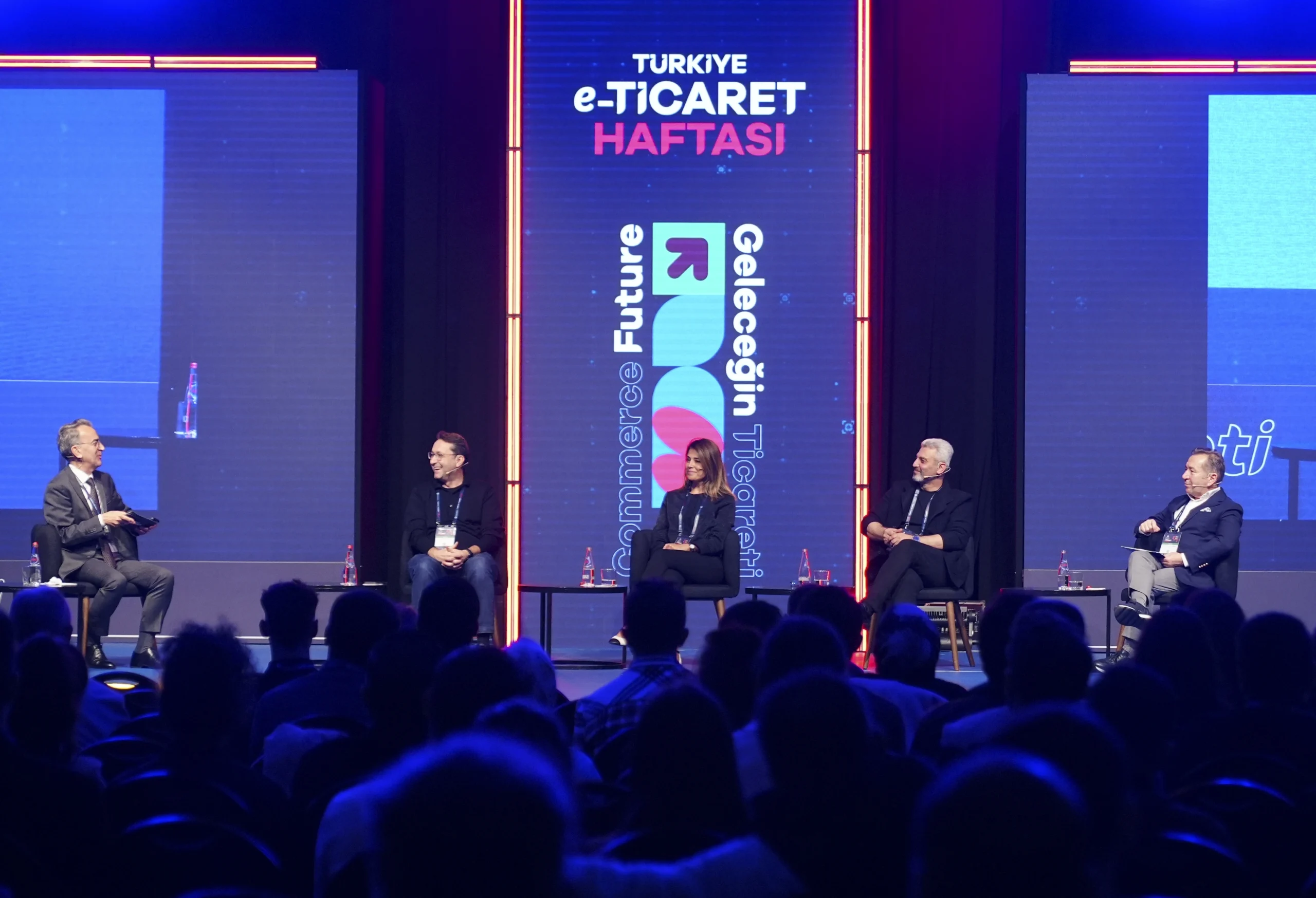 E-ticaret girişimlerinin büyüme sürecine yön verecek yatırım, yapay zeka ve