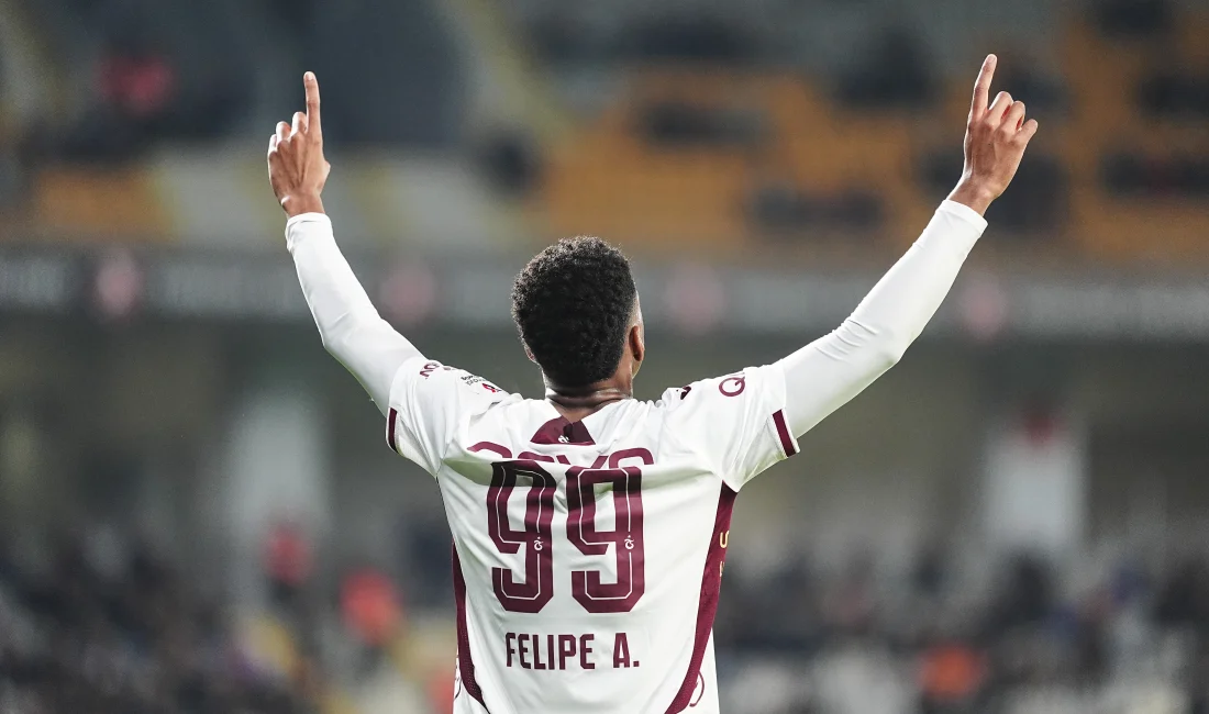 Trendyol Süper Lig’in 13. haftasında Trabzonspor, RAMS Başakşehir’i uzatmalarda bulduğu