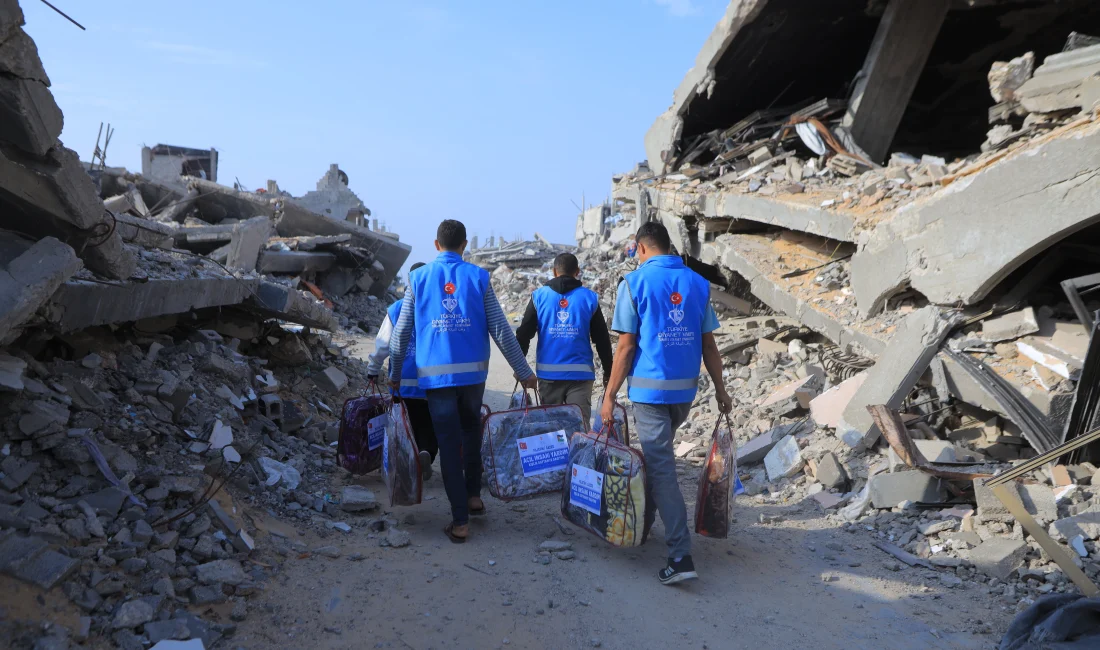 Türkiye Diyanet Vakfı, kış öncesi Gazze’de çadırlarda ve hastanelerde yaşam