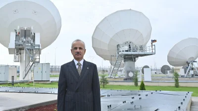 Nijer devlet televizyonu Telesahel, yayınlarını Türksat 4A uydusu üzerinden doğu