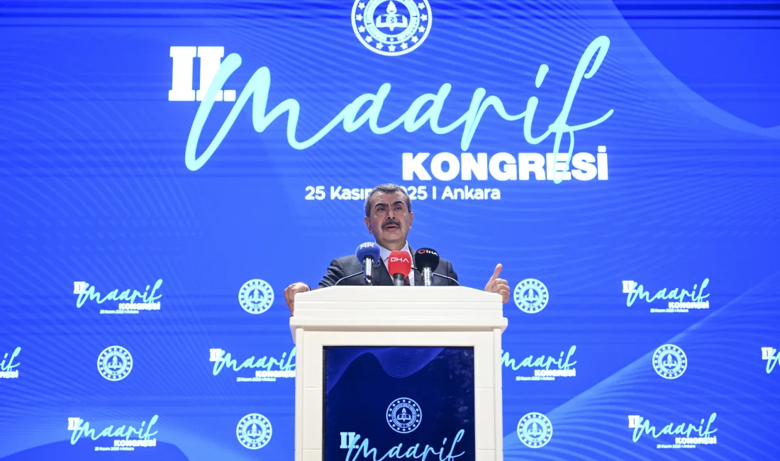 Bakan Yusuf Tekin, 2. Maarif Kongresi’nde yaptığı konuşmada, milli değerlere