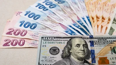 Dolar/TL, Fed’in faiz indirimi beklentileriyle küresel baskılara rağmen yükselerek 42,47