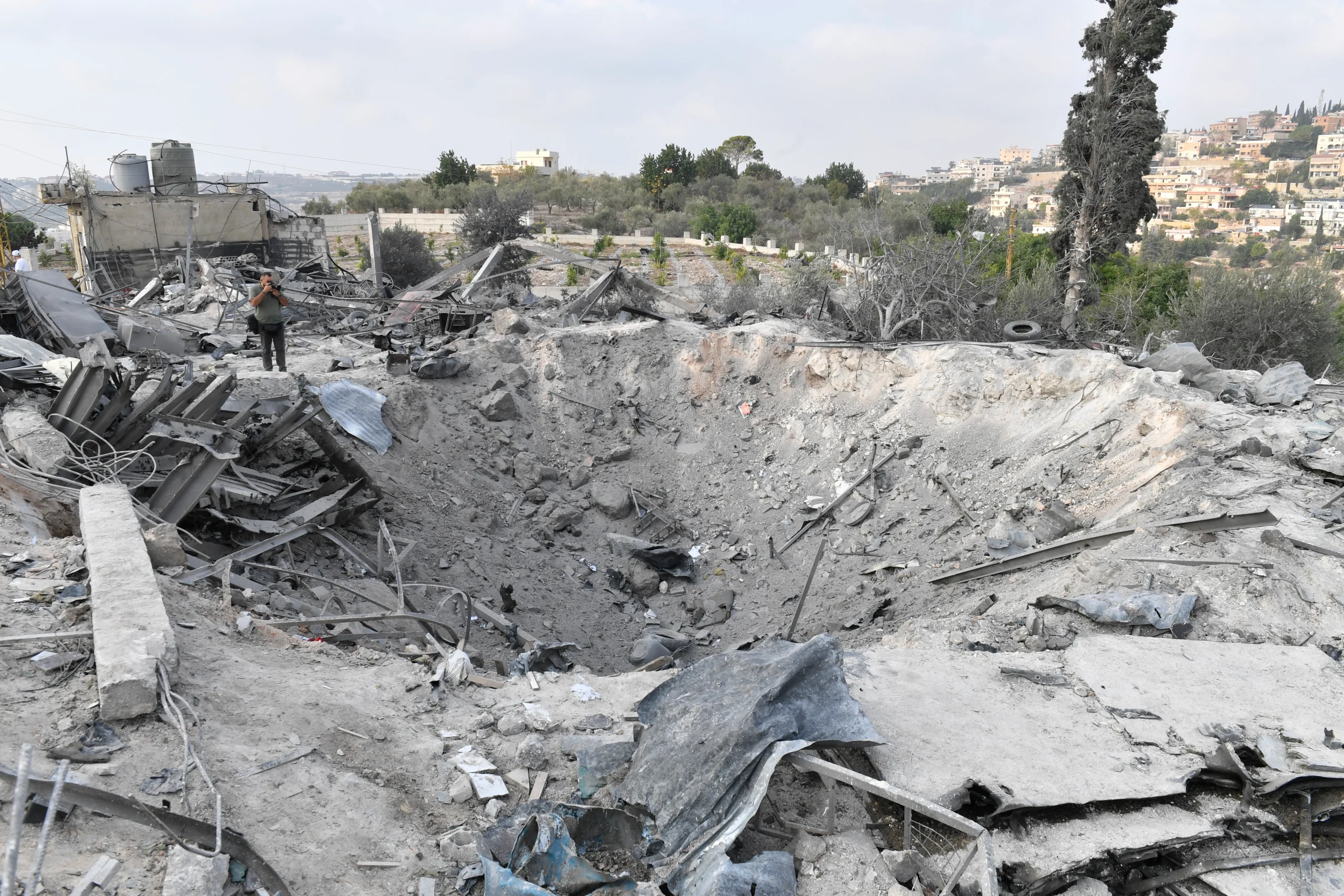 İsrail ordusu, Sur vilayetinde gerçekleştirdiği hava saldırısında 1 kişiyi öldürdü,