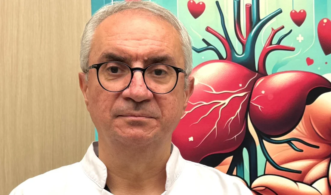 Prof. Dr. Bülent Aydınlı, karaciğer yağlanmasının en sık siroz nedenlerinden