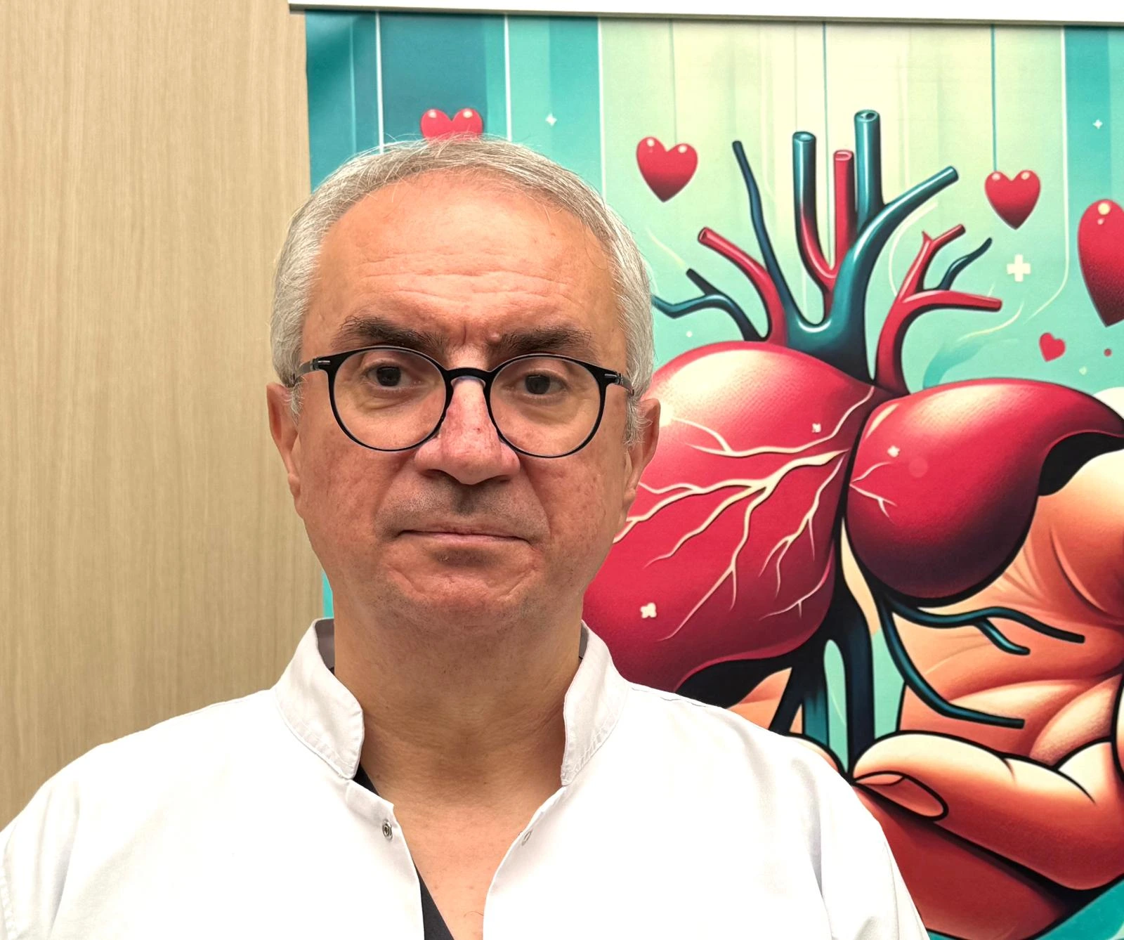 Prof. Dr. Bülent Aydınlı, karaciğer yağlanmasının en sık siroz nedenlerinden