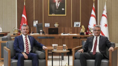 15 Kasım Cumhuriyet Bayramı dolayısıyla Lefkoşa’da bulunan CHP Genel Başkanı