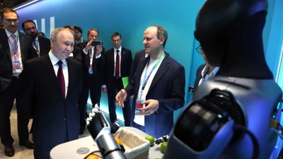 Putin: Yapay Zekada Egemenlik Rusya İçin Devlet Meselesidir Vladimir Putin, yapay zekayı Rusya'nın teknolojik bağımsızlığı için kritik bir