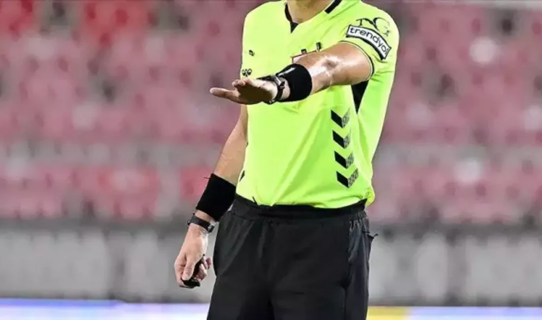 Süper Lig’in 14. haftasında oynanacak Fenerbahçe-Galatasaray derbisinde hakem Yasin Kol