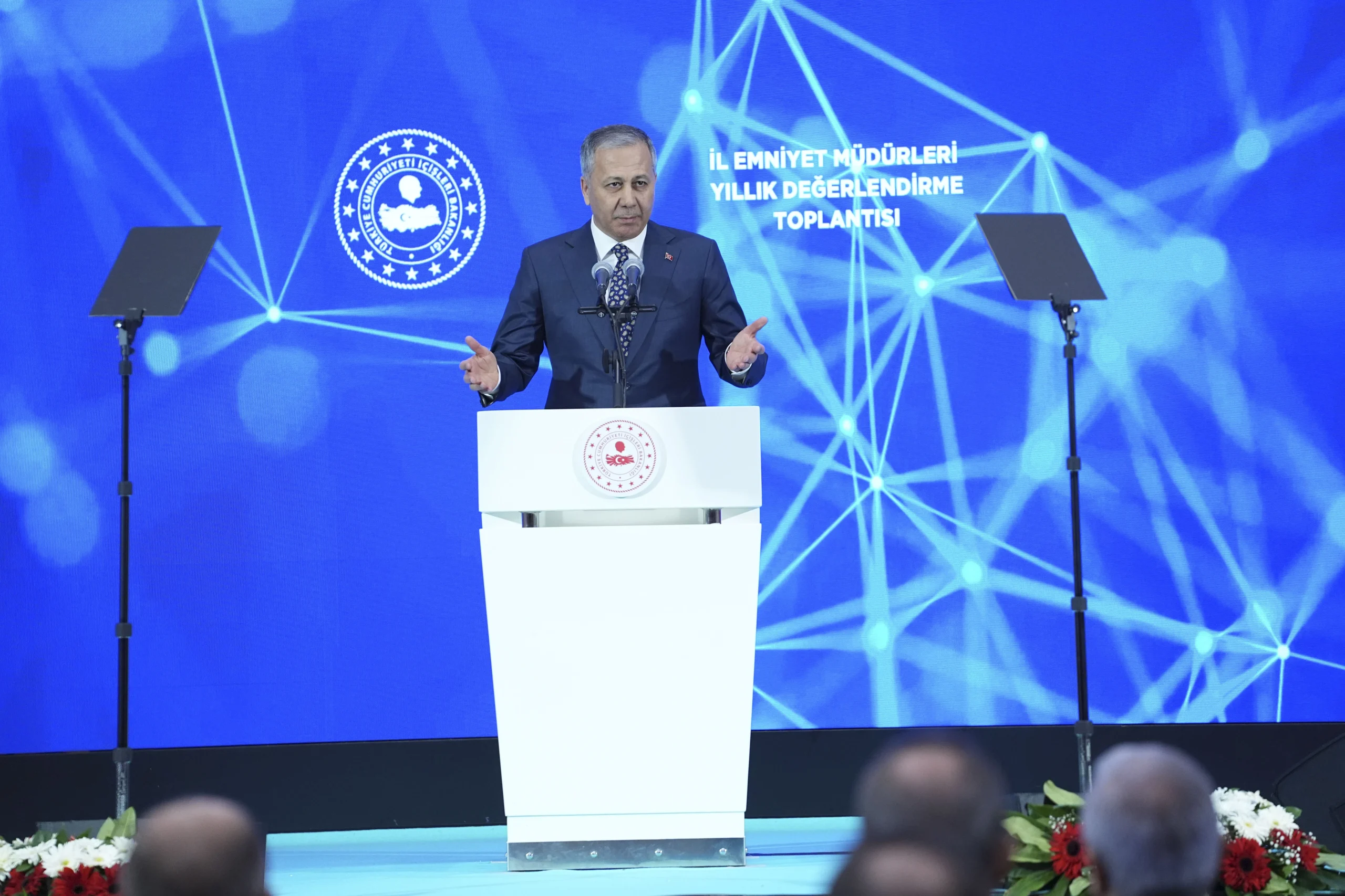 İçişleri Bakanı Yerlikaya, terör ve organize suçlarla mücadelede 2025 yılı