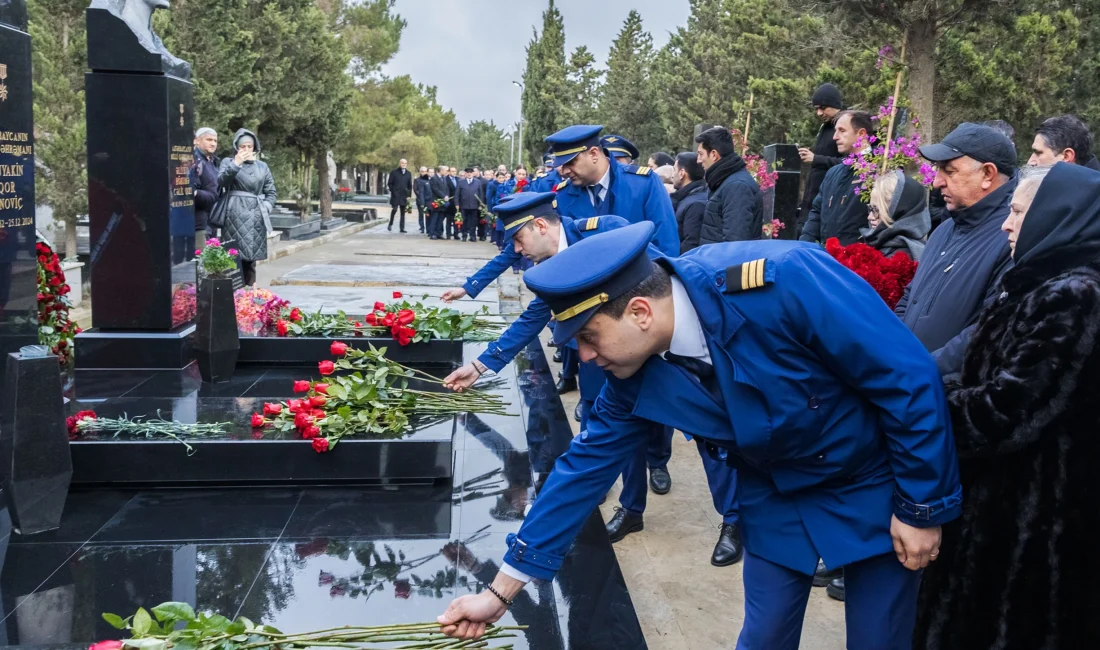 Azerbaycan, bir yıl önce Rus hava savunma sistemi tarafından vurulan