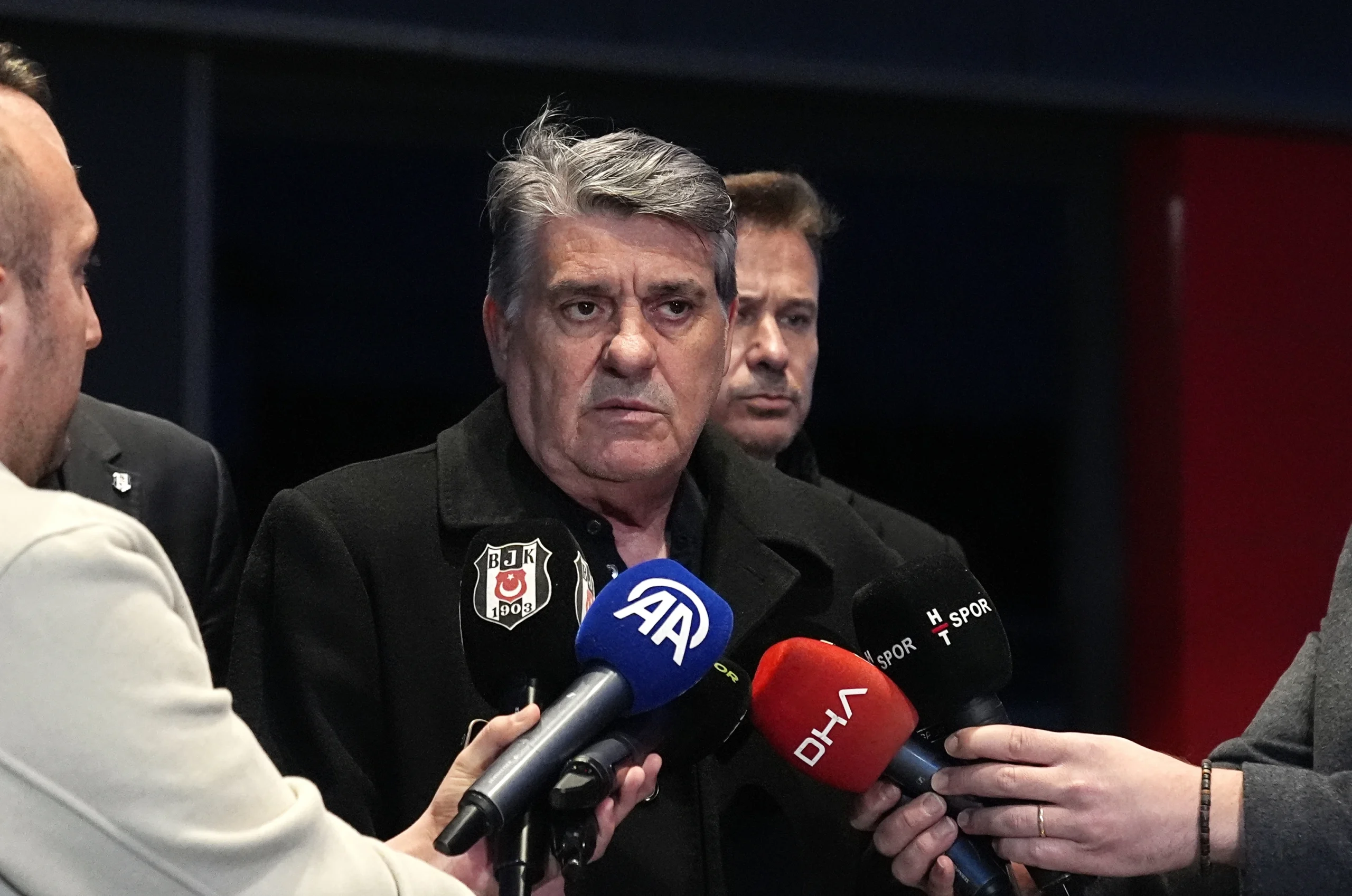 Beşiktaş Başkanı Serdal Adalı, TFF’ye yabancı VAR hakemi talebini ilettiklerini