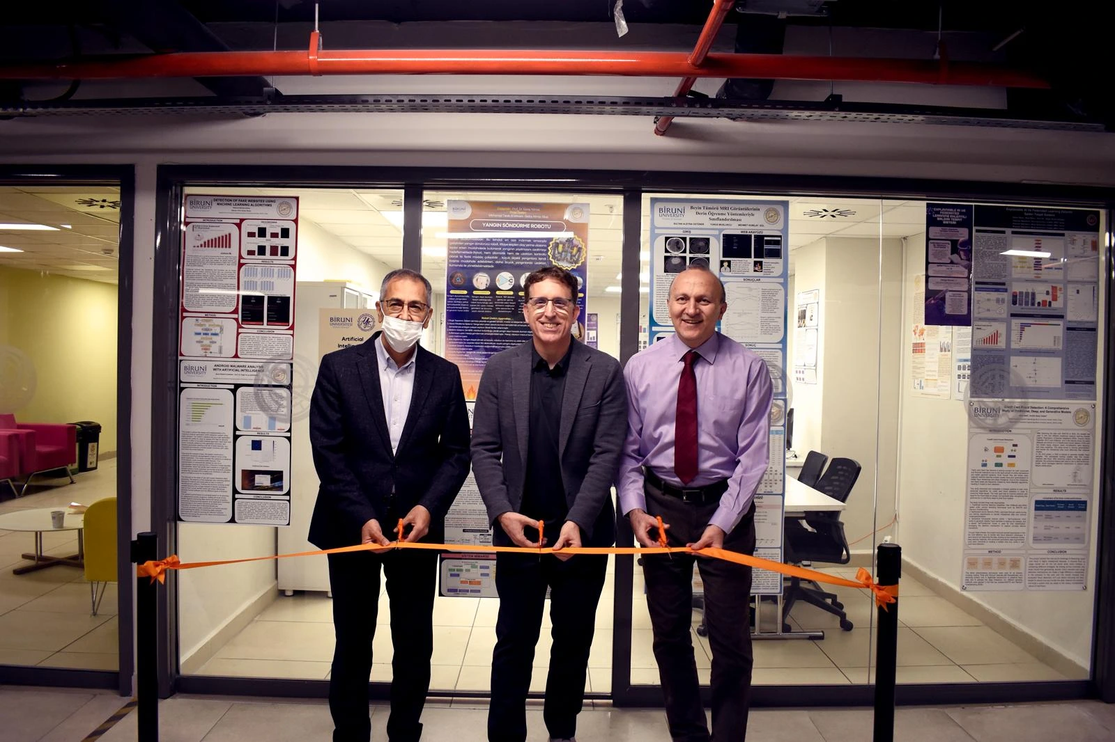 Biruni Üniversitesi, sağlık başta olmak üzere farklı disiplinlerde yapay zeka