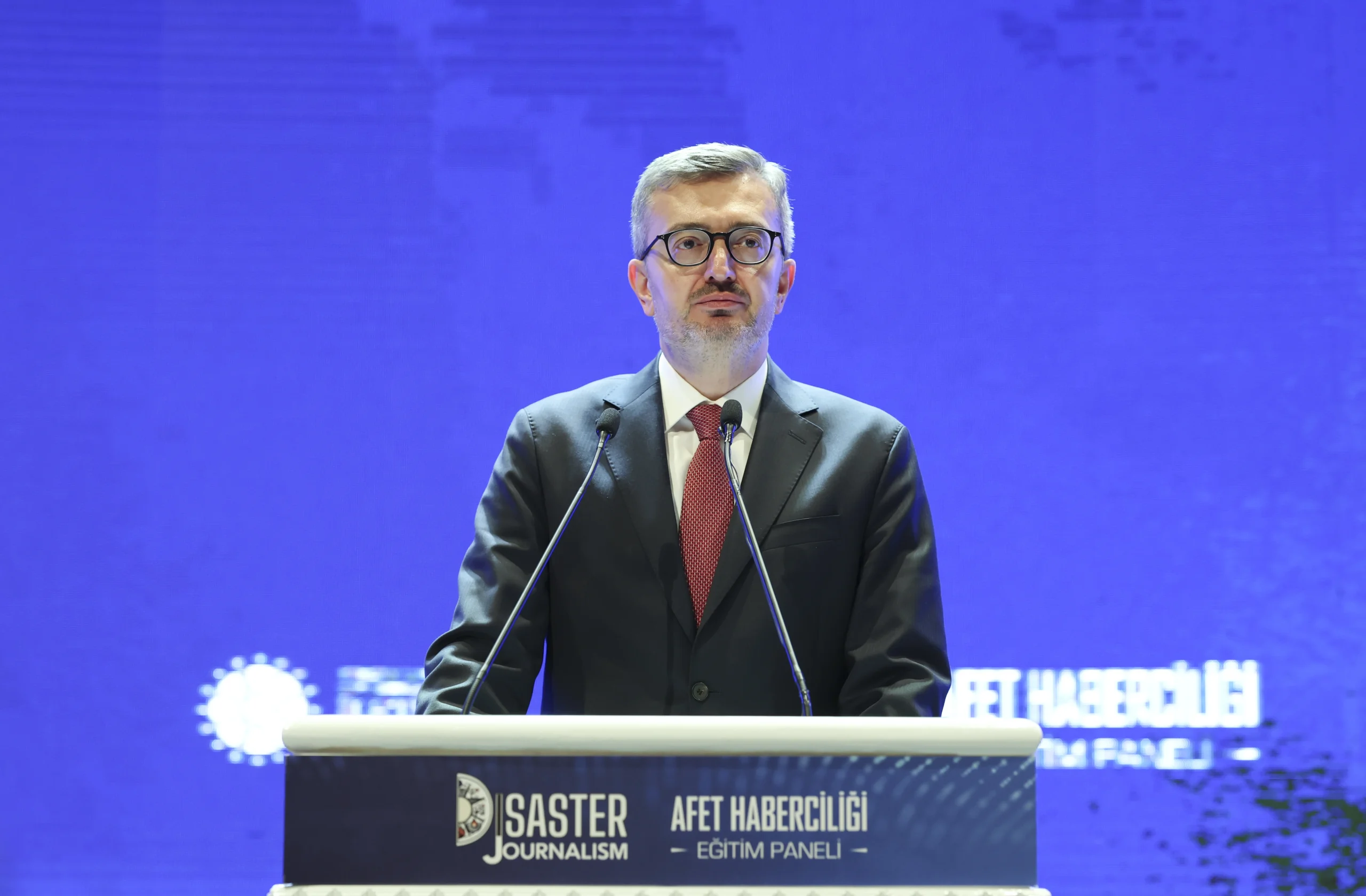 Burhanettin Duran: "Afet haberciliği, kamu güvenliği ve devlet-millet iletişimi açısından