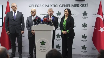 DEM Parti heyeti, siyasi temaslar kapsamında Gelecek Partisi Genel Başkanı
