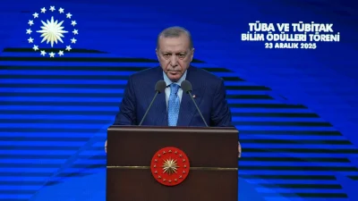 Cumhurbaşkanı Erdoğan, “Bilgiyi yalnızca akılla değil, sezgi ve vicdanla da