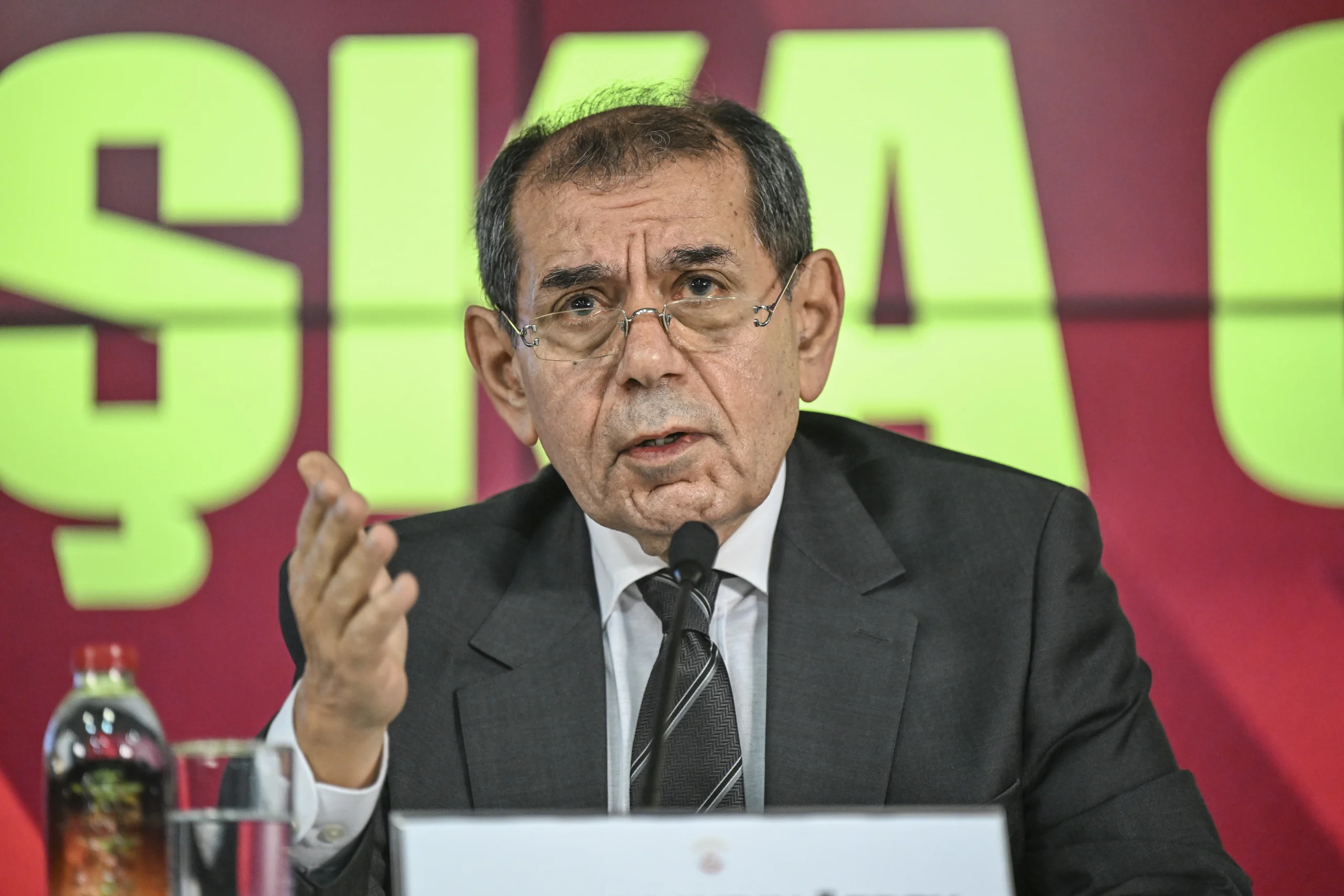 Galatasaray Başkanı Dursun Özbek, TFF Başkanı İbrahim Hacıosmanoğlu’nun açıklamalarına sert