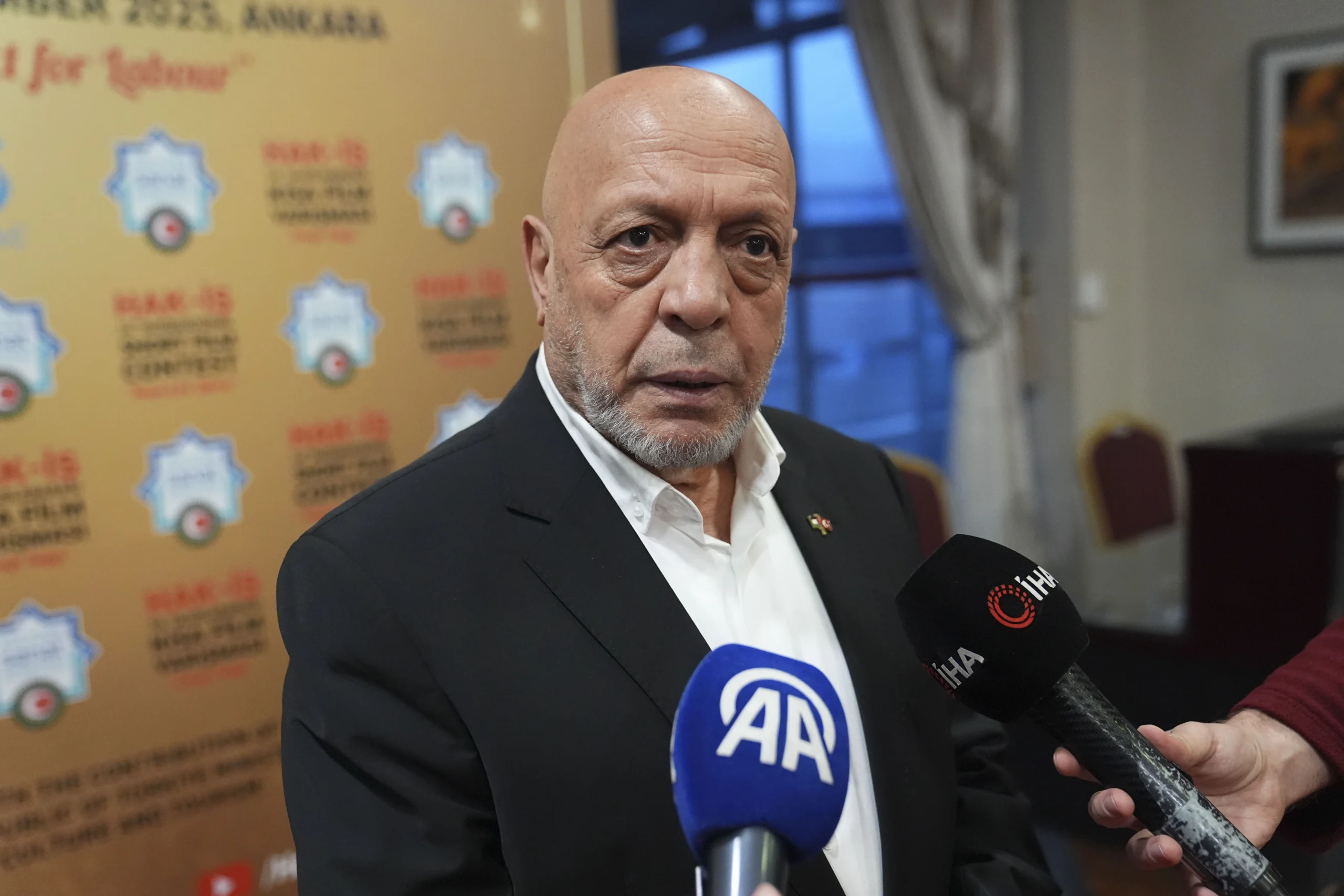 HAK-İŞ Genel Başkanı Mahmut Arslan, mevcut komisyon yapısıyla sağlıklı bir