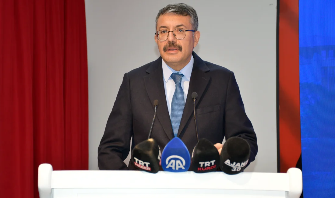 Hakkari’de inşa edilecek 1557 konut için hak sahipleri kura yöntemiyle