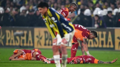 Süper Lig'in 14. haftasında Fenerbahçe'yle 1-1 berabere kalan Galatasaray, 90+5'te