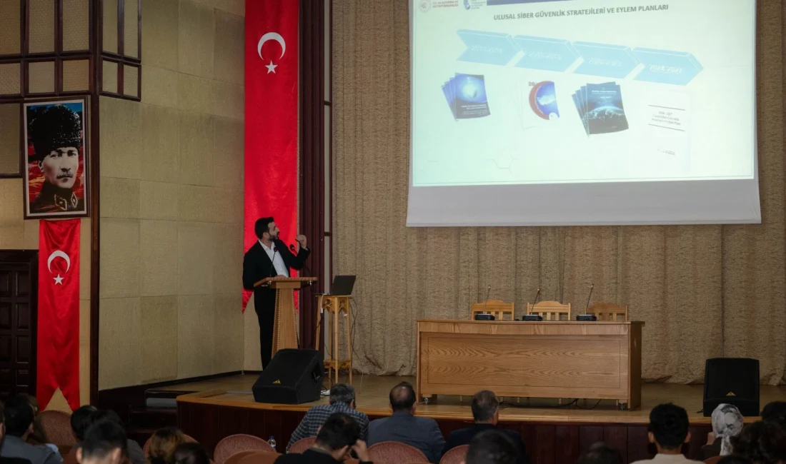 Kamu Siber Güvenlik Derneği’nden “Tehdit Avcılığı” Eğitimi Kamu Siber Güvenlik Derneği, 23 Aralık'ta siber tehditlere karşı savunma