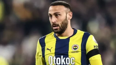 Fenerbahçe’de kadro dışı bırakılan Cenk Tosun, haftalar sonra ilk kez
